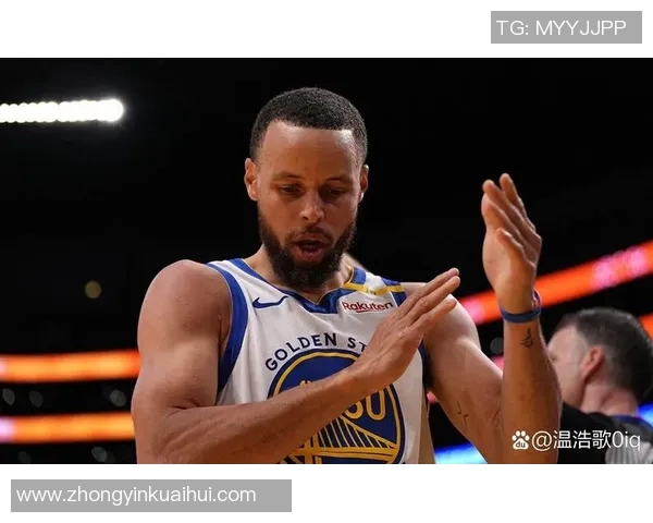 勇士与掘金四月对决精彩回顾与赛季前景分析